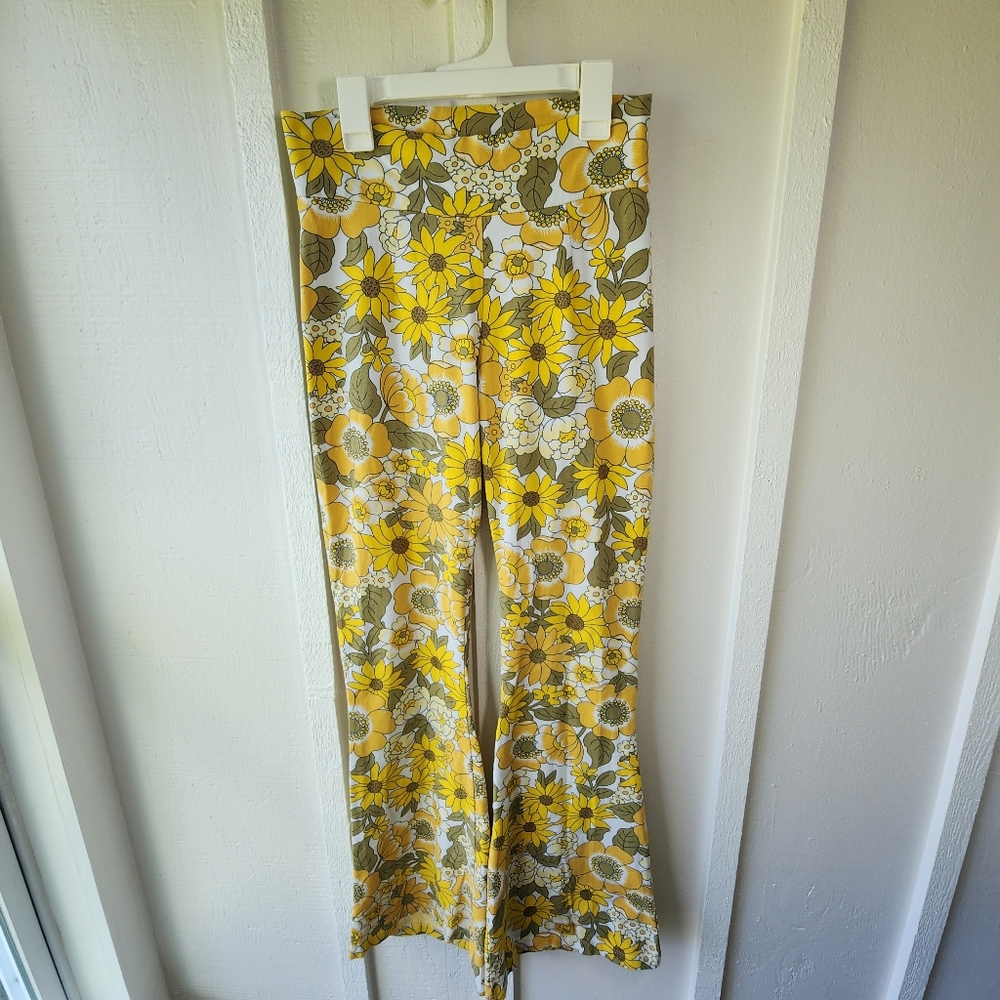 Her Pony The Label HIGH WAIST STRETCHY FLARES Mar 09, 2022 Buttercup Size 12